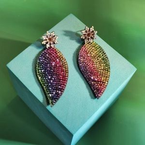 🍃 Beautiful Rhinestone Snowflake Leaf Drops ❄️